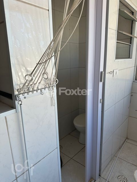 Image 9 - 887828
