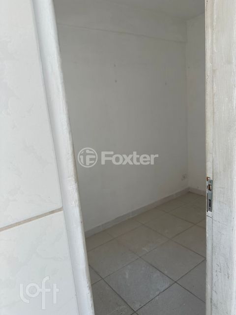 Image 11 - 887828