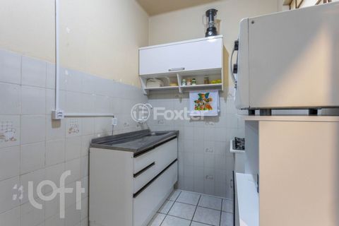 Image 3 - 887835
