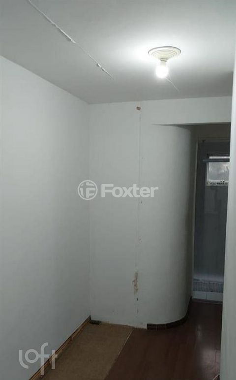 Image 7 - 887845