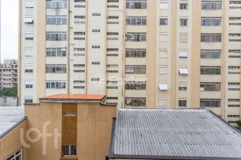 Image 5 - 887846