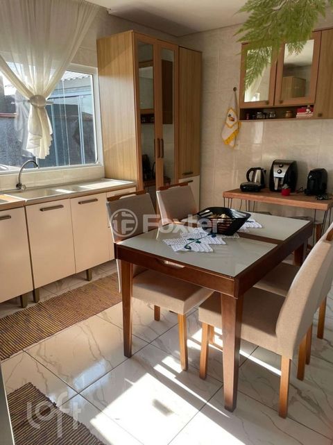 Image 8 - 887862
