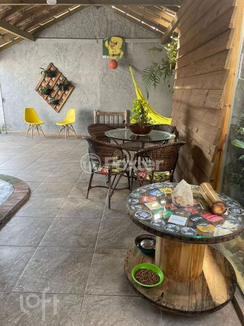 Image 5 - 887862