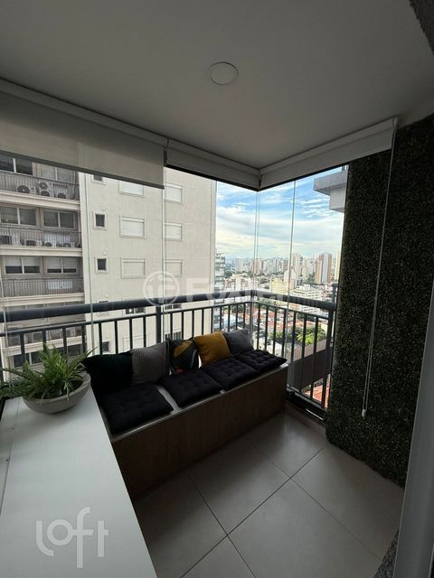 Image 2 - 887873