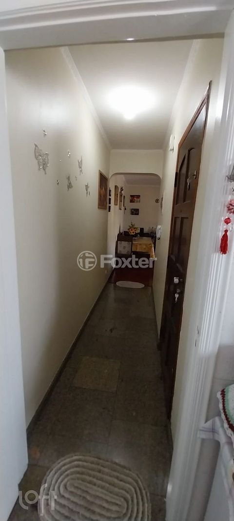 Image 11 - 887878