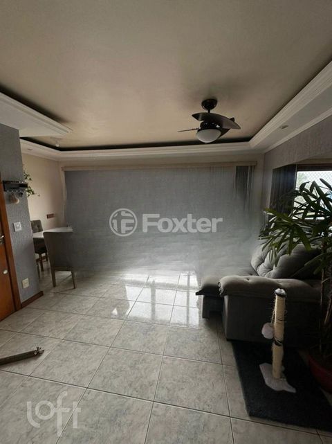 Image 0 - 887915