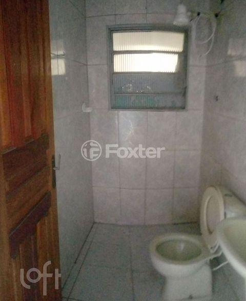 Image 8 - 887920