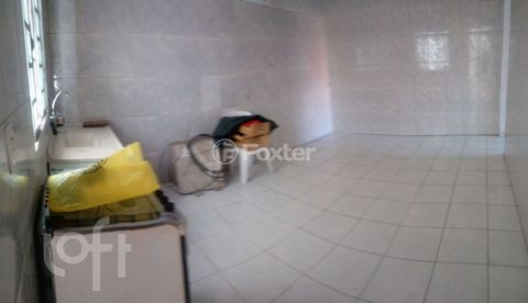Image 1 - 887920