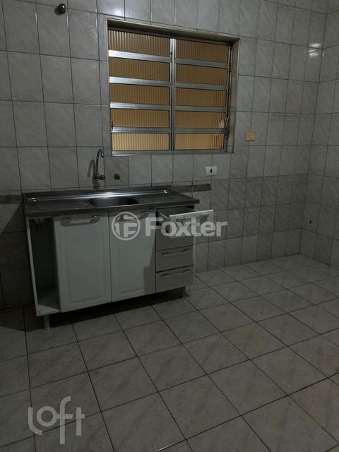 Image 1 - 887944