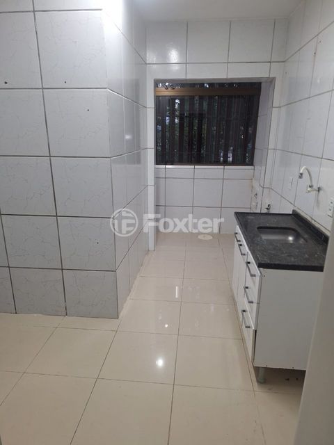 Image 1 - 887956