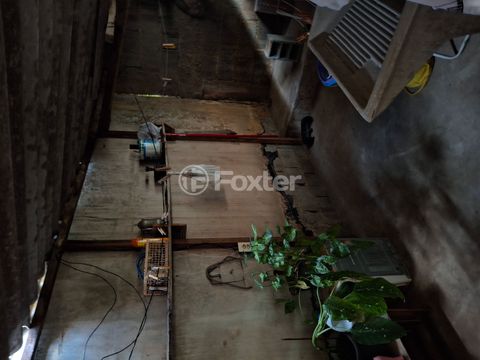 Image 7 - 887962
