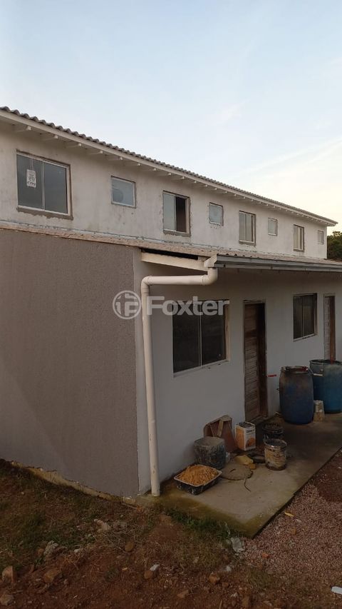 Image 4 - 887964