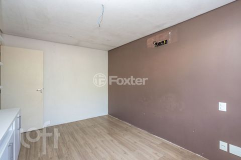 Image 17 - 887965