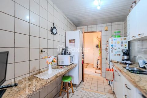 Image 9 - 887972
