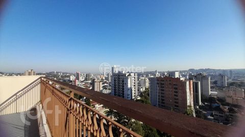 Image 8 - 887980
