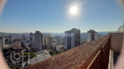 Image 7 - 887980