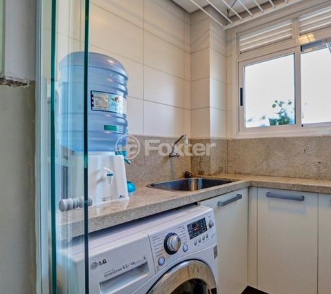 Image 9 - 887989