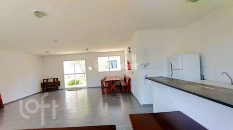 Image 13 - 888052