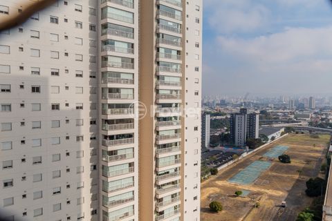 Image 4 - 888059