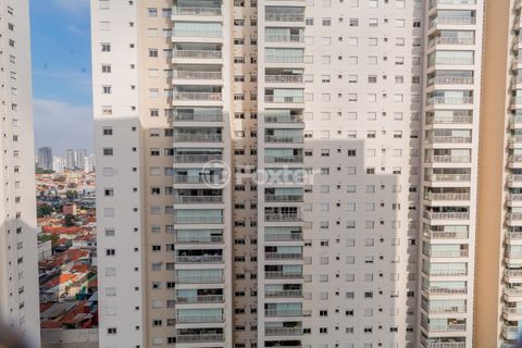 Image 7 - 888059