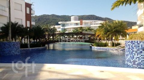 Image 9 - 888082