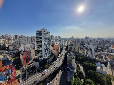 Image 17 - 888088
