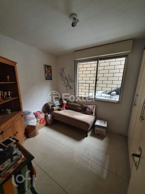 Image 9 - 888096