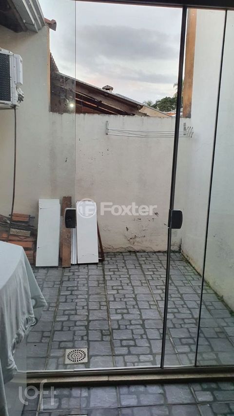 Image 8 - 888098