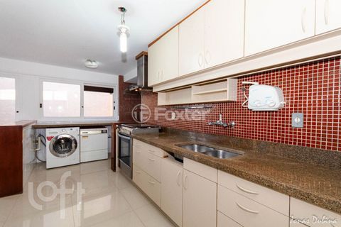 Image 11 - 888110