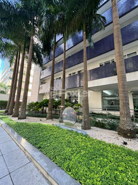Image 1 - 888118