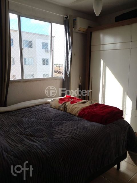 Image 9 - 888119
