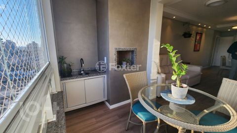 Image 9 - 888129