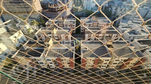 Image 14 - 888129