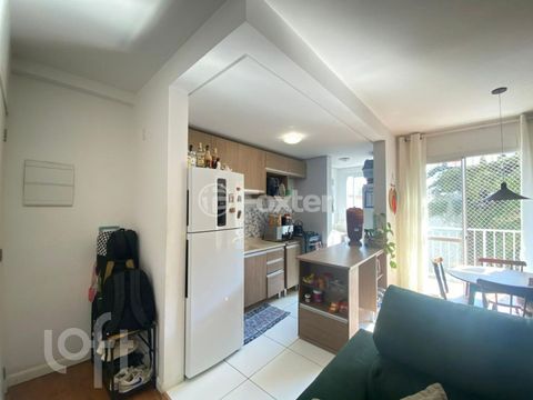 Image 15 - 888135