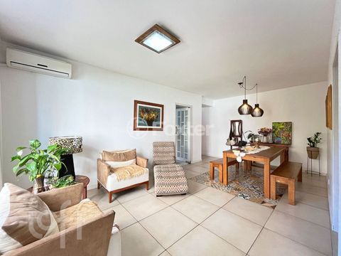 Image 7 - 888242