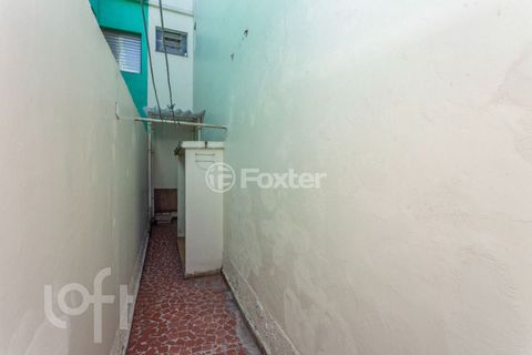 Image 16 - 888256