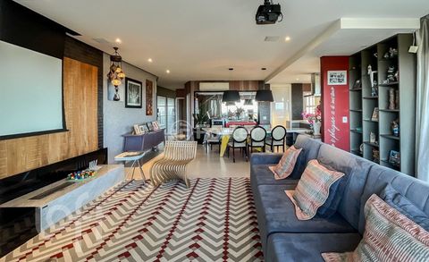 Image 8 - 888260