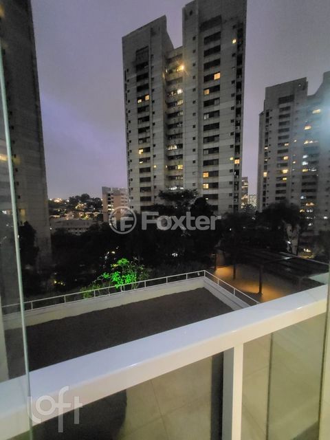 Image 6 - 888265