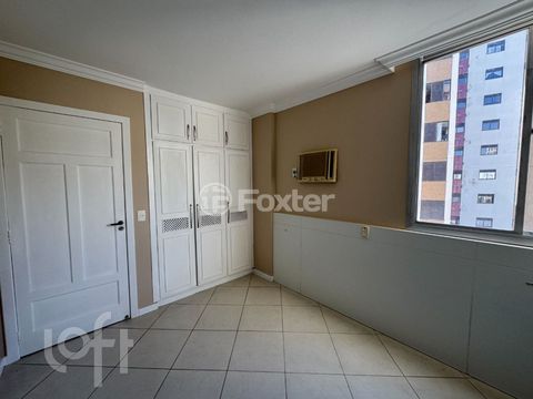Image 7 - 888269