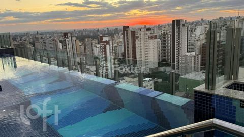 Image 16 - 888290