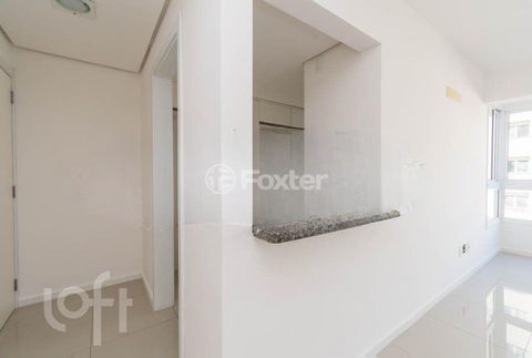 Image 4 - 888295