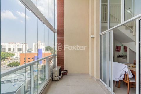 Image 9 - 888370