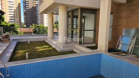 Image 8 - 888380