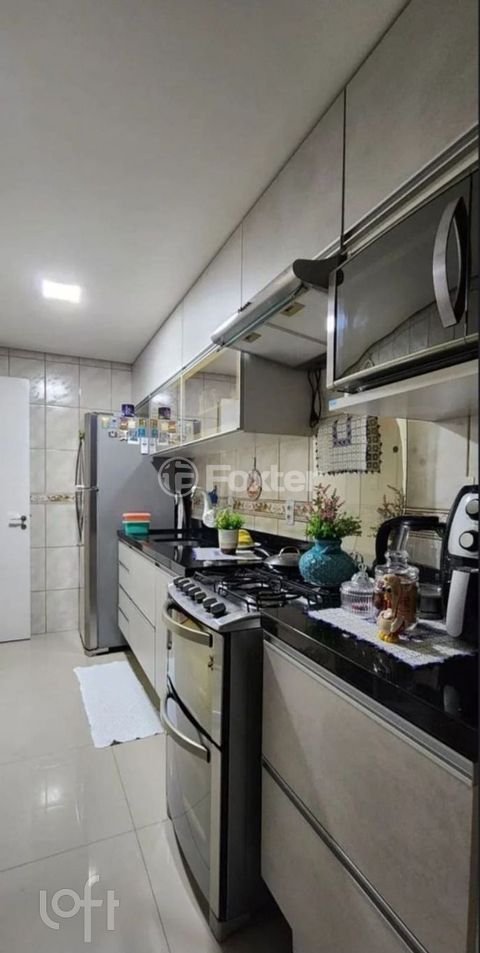 Image 0 - 888402