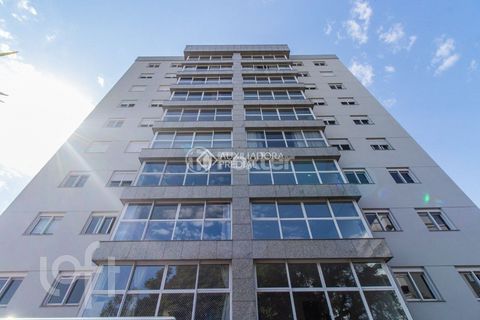 Image 7 - 888418