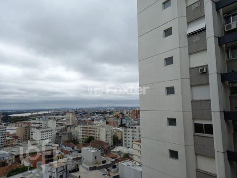 Image 7 - 888422