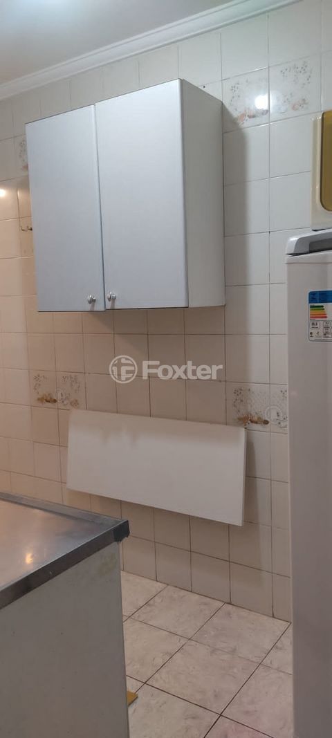 Image 7 - 888493