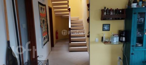 Image 7 - 888537