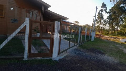 Image 7 - 888543
