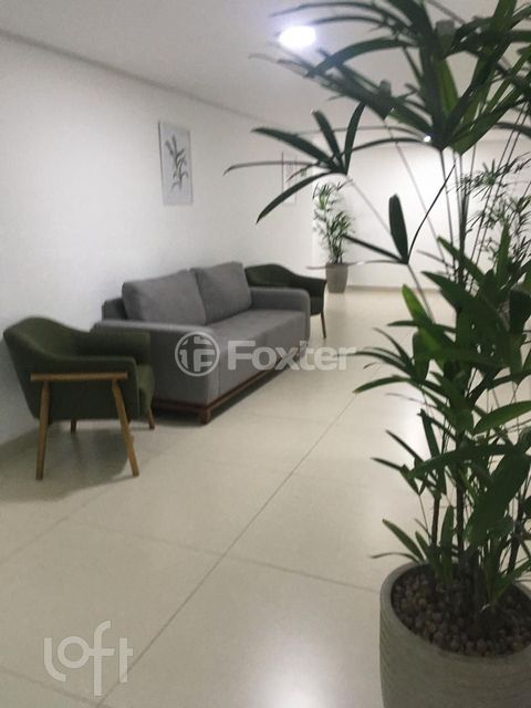 Image 7 - 888586
